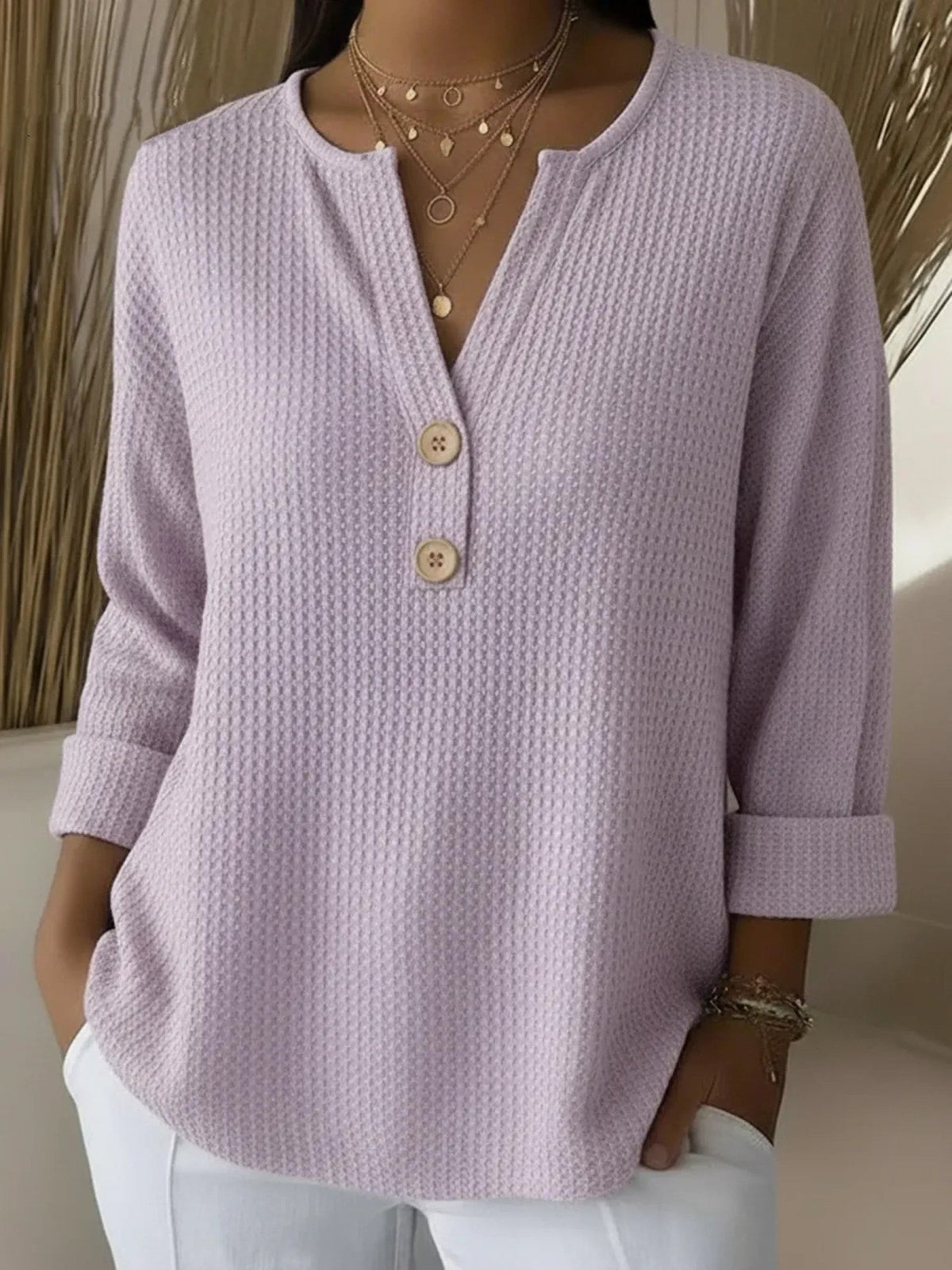 Lucia | Playera Henley Texturizada con Botones