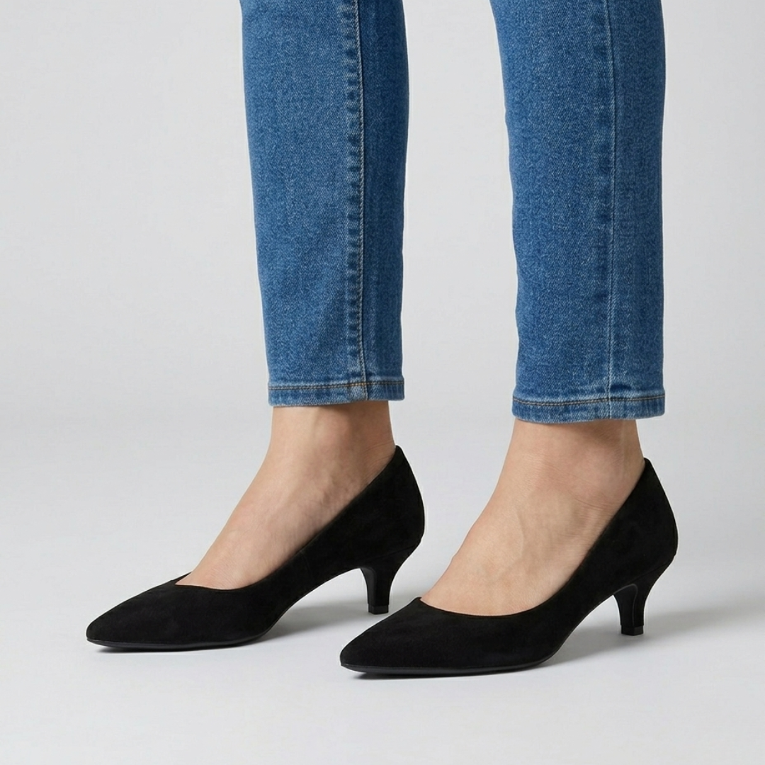 Victorie | Kitten Heel de Gamuza